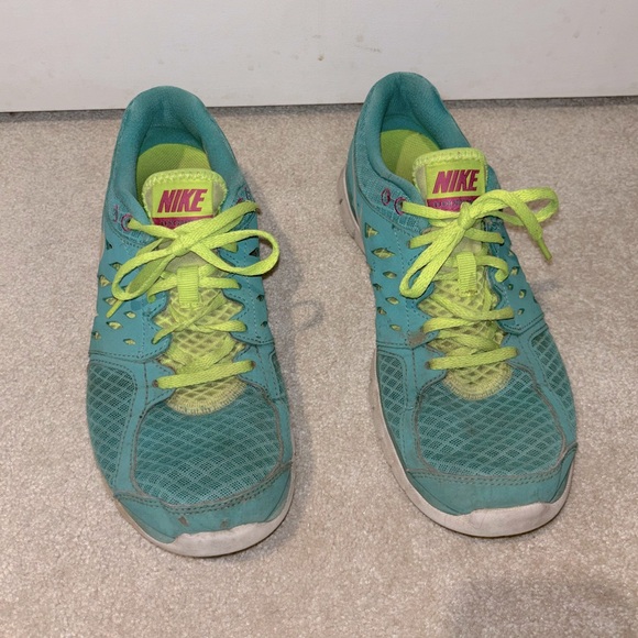 Women’s Nike Flex 2013 Run - Picture 2 of 5